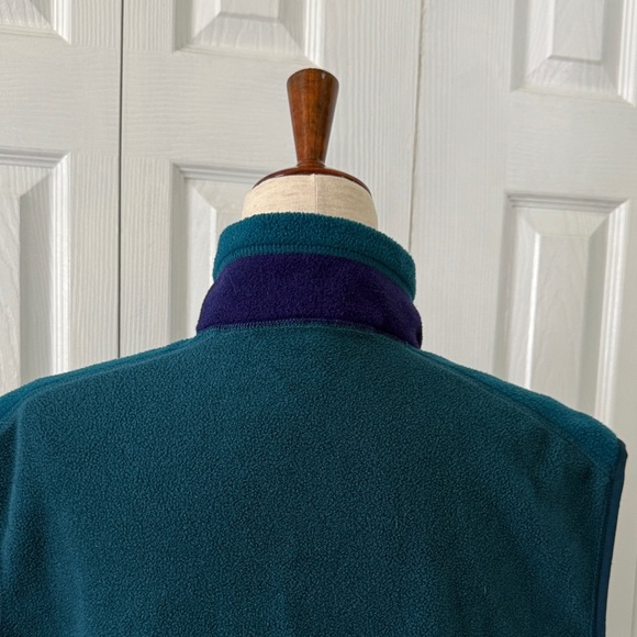 Vintage Patagonia Teal Fleece Vest - Picture 4 of 11